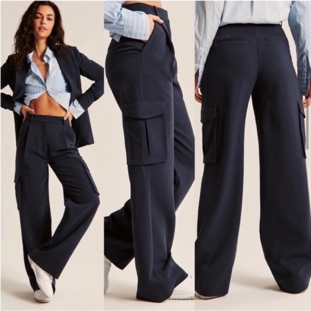 Abercrombie & Fitch Navy Wide-Leg Cargo Pants